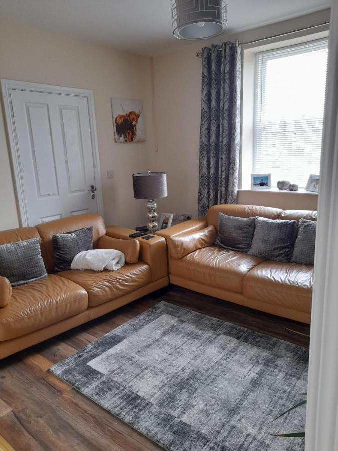 College Square, Terrace House Apartman Bessbrook Kültér fotó